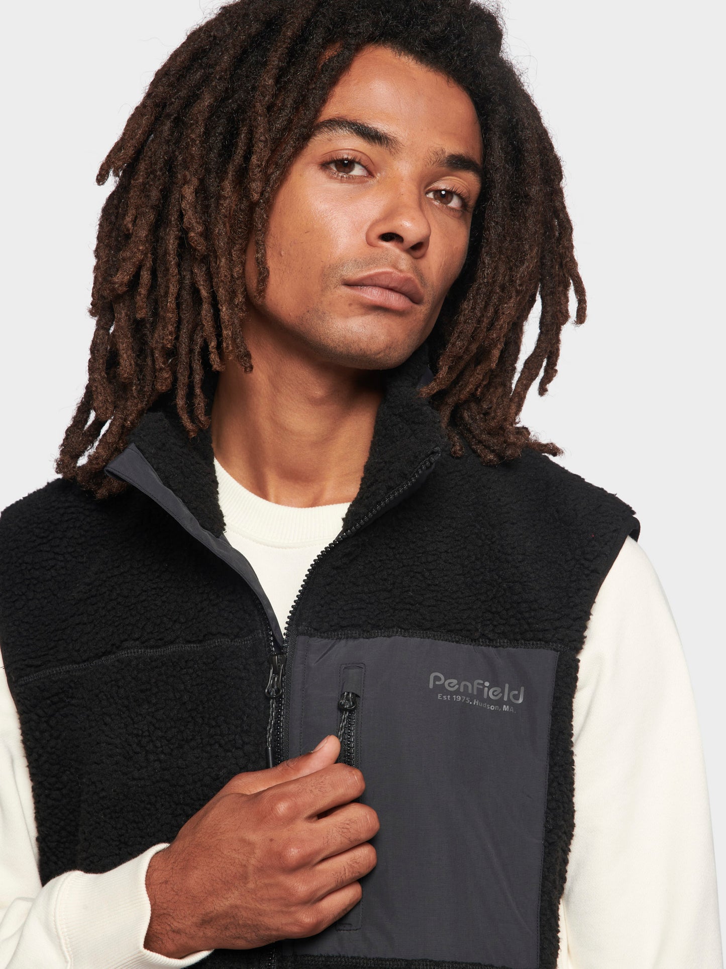 Hudson Script Fleece Vest in Black