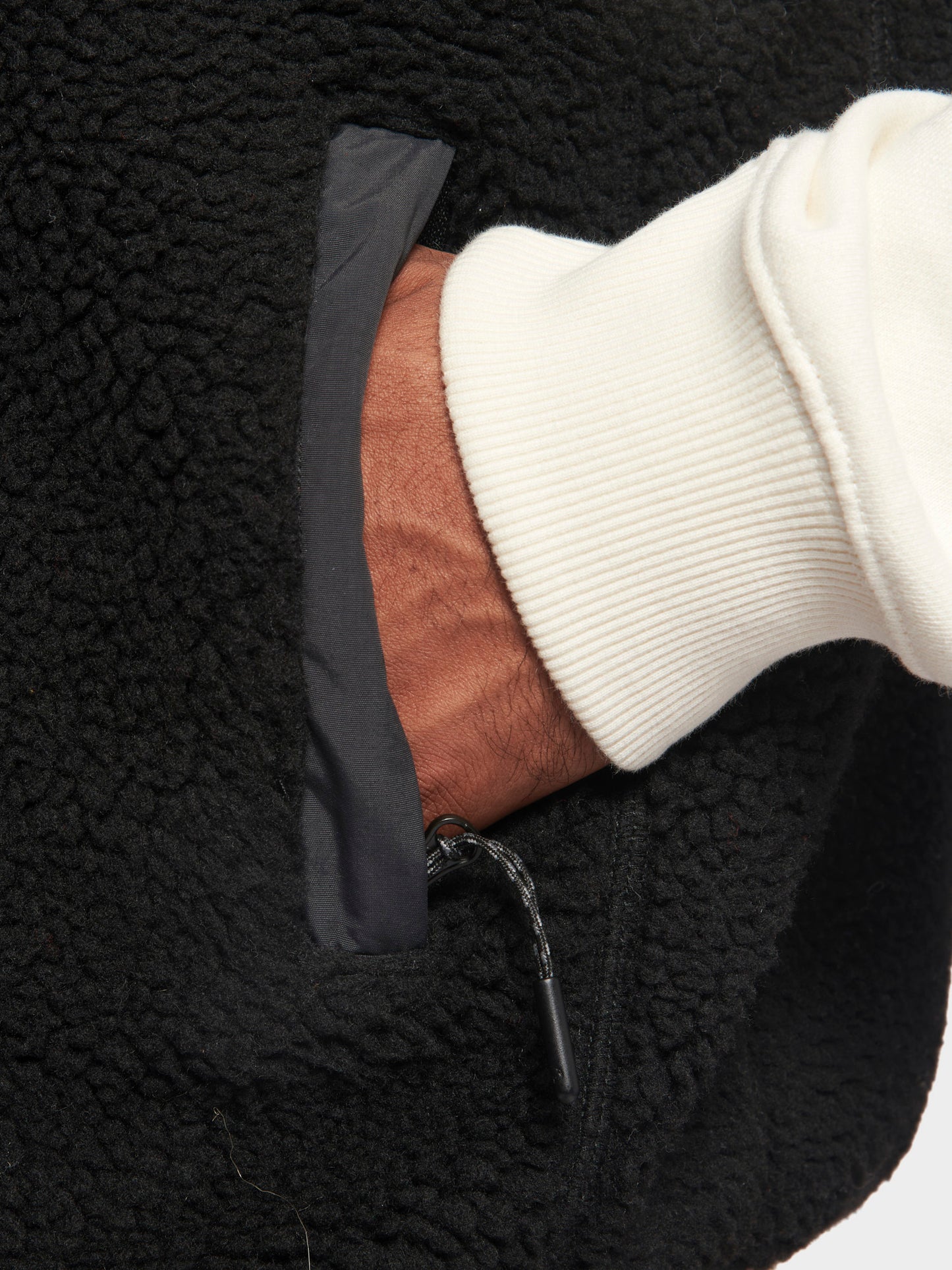 Hudson Script Fleece Vest in Black