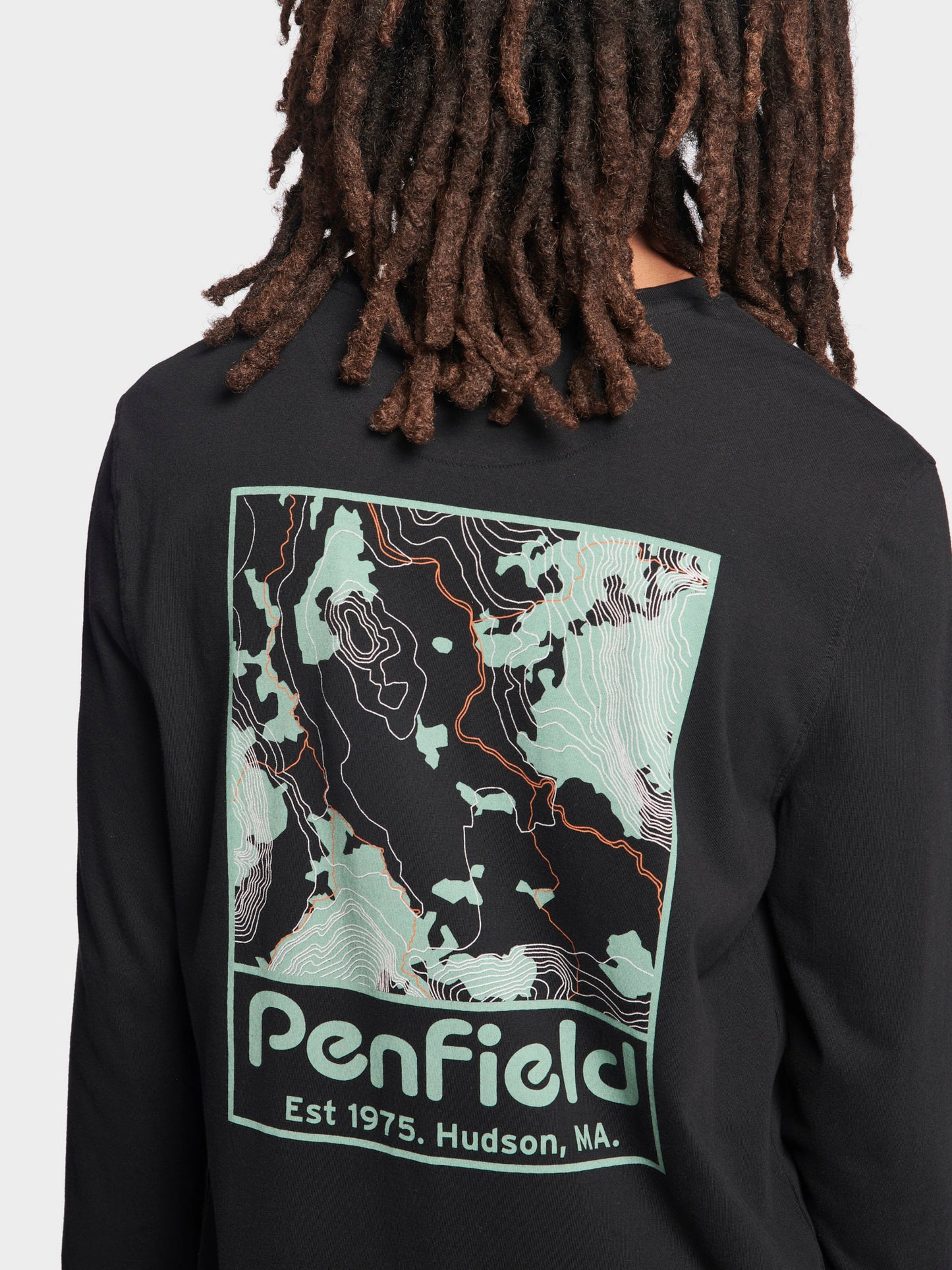 Yosemite Trail Satellite Long Sleeve T-Shirt in Black