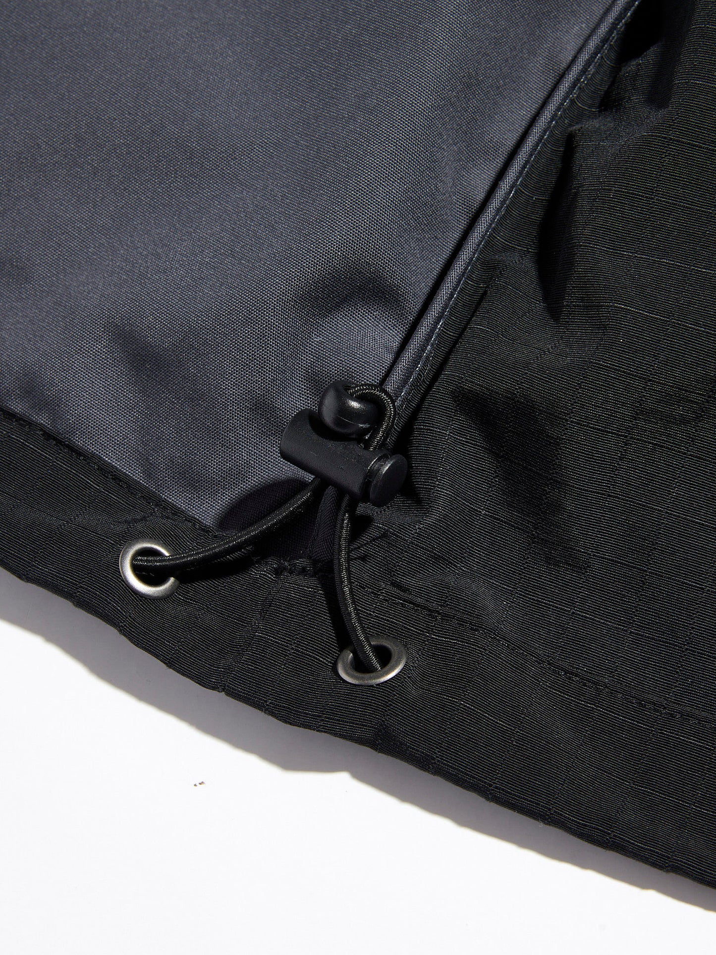 Meadow Showerproof Jacket in Black