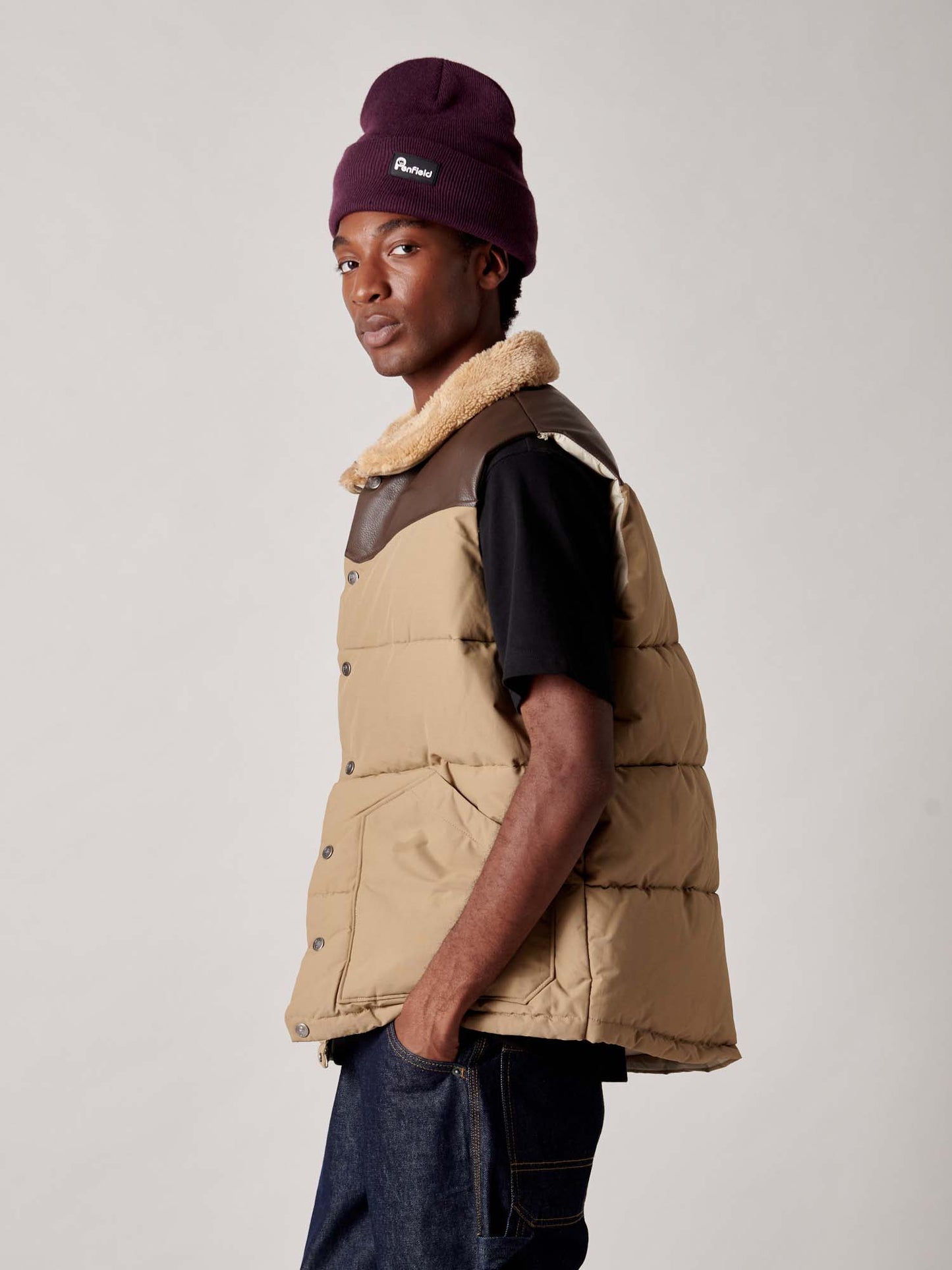 Rockwool Vest in Lead Gray
