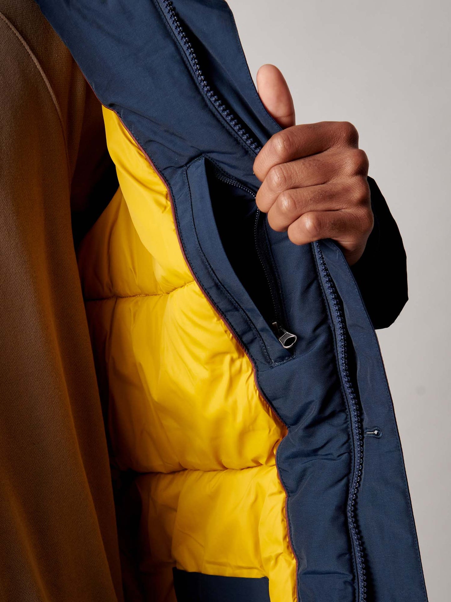 Mountain Parka in Navy Blue