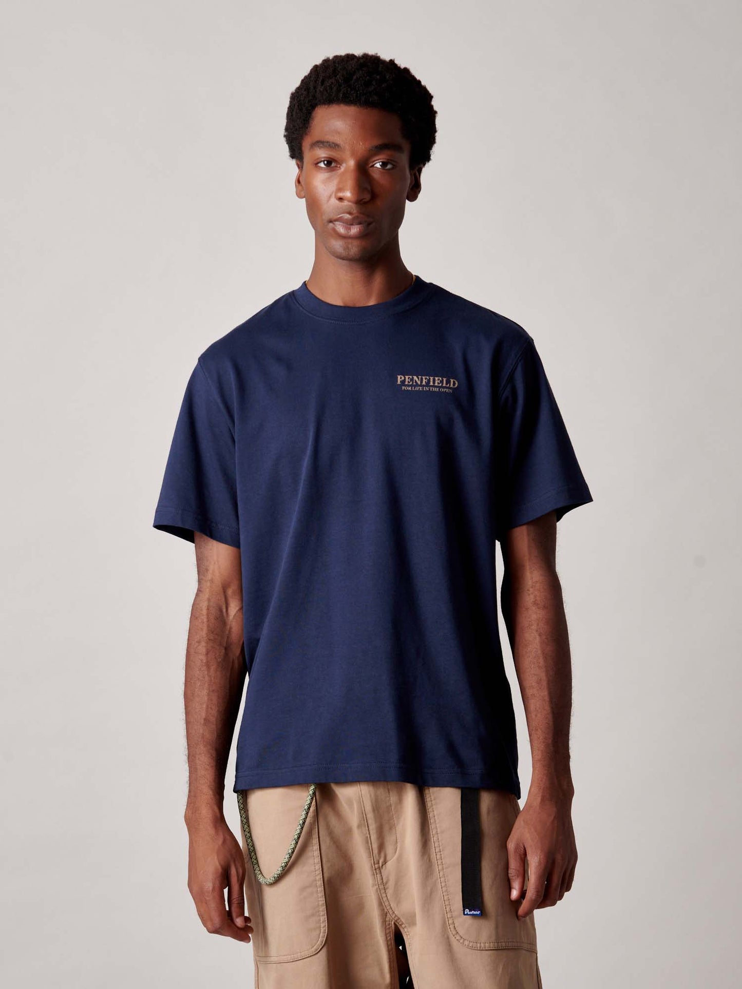 Wild Bear T-Shirt in Navy Blue