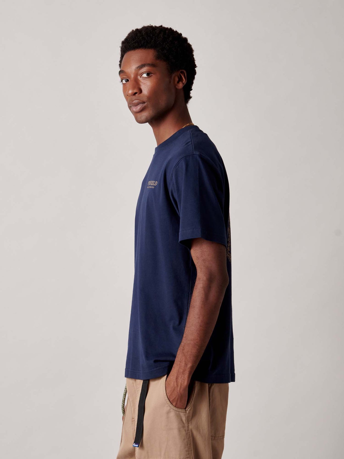 Wild Bear T-Shirt in Navy Blue