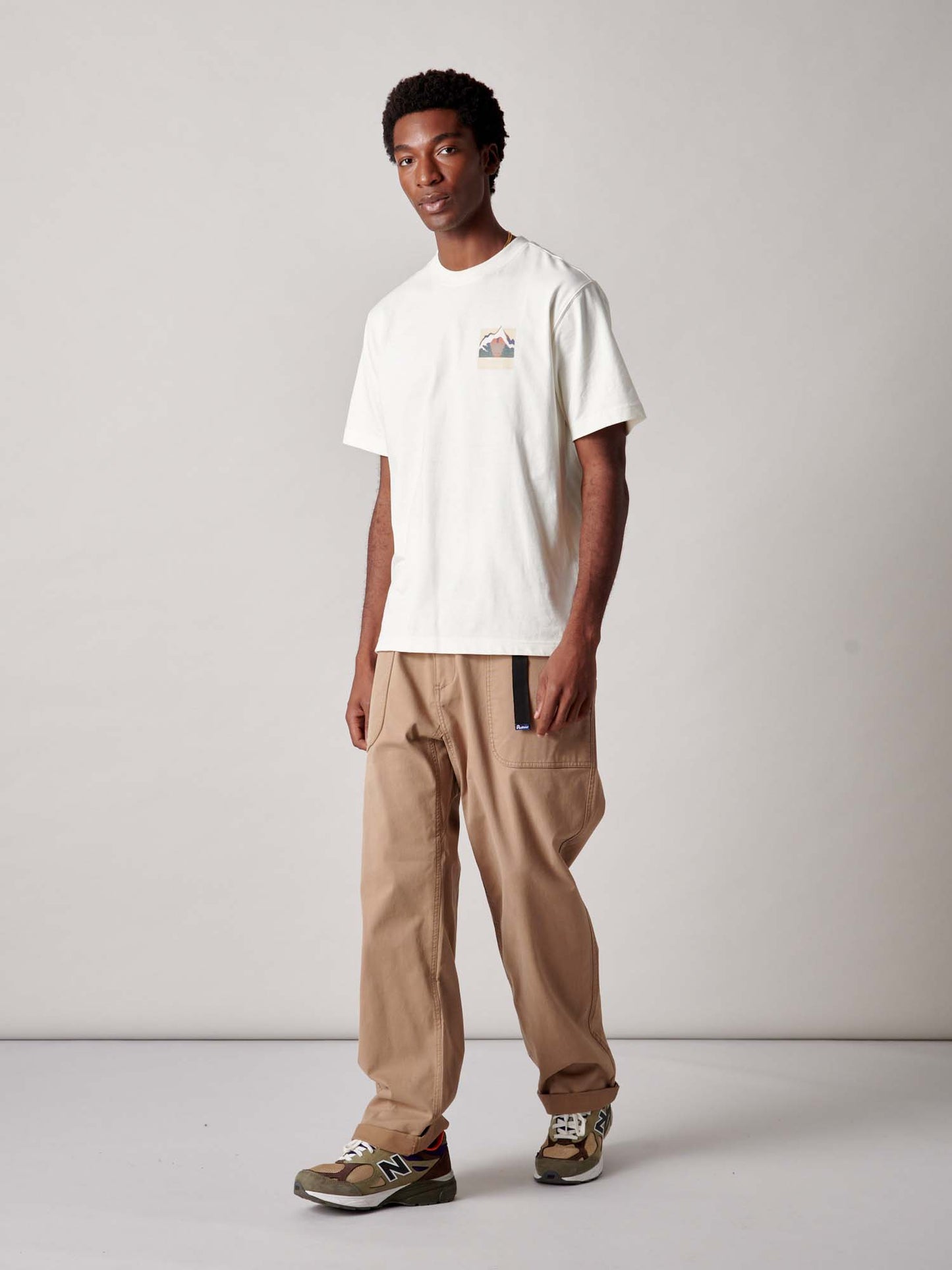 Mountain Back Forefounders T-Shirt in Vanilla Ice