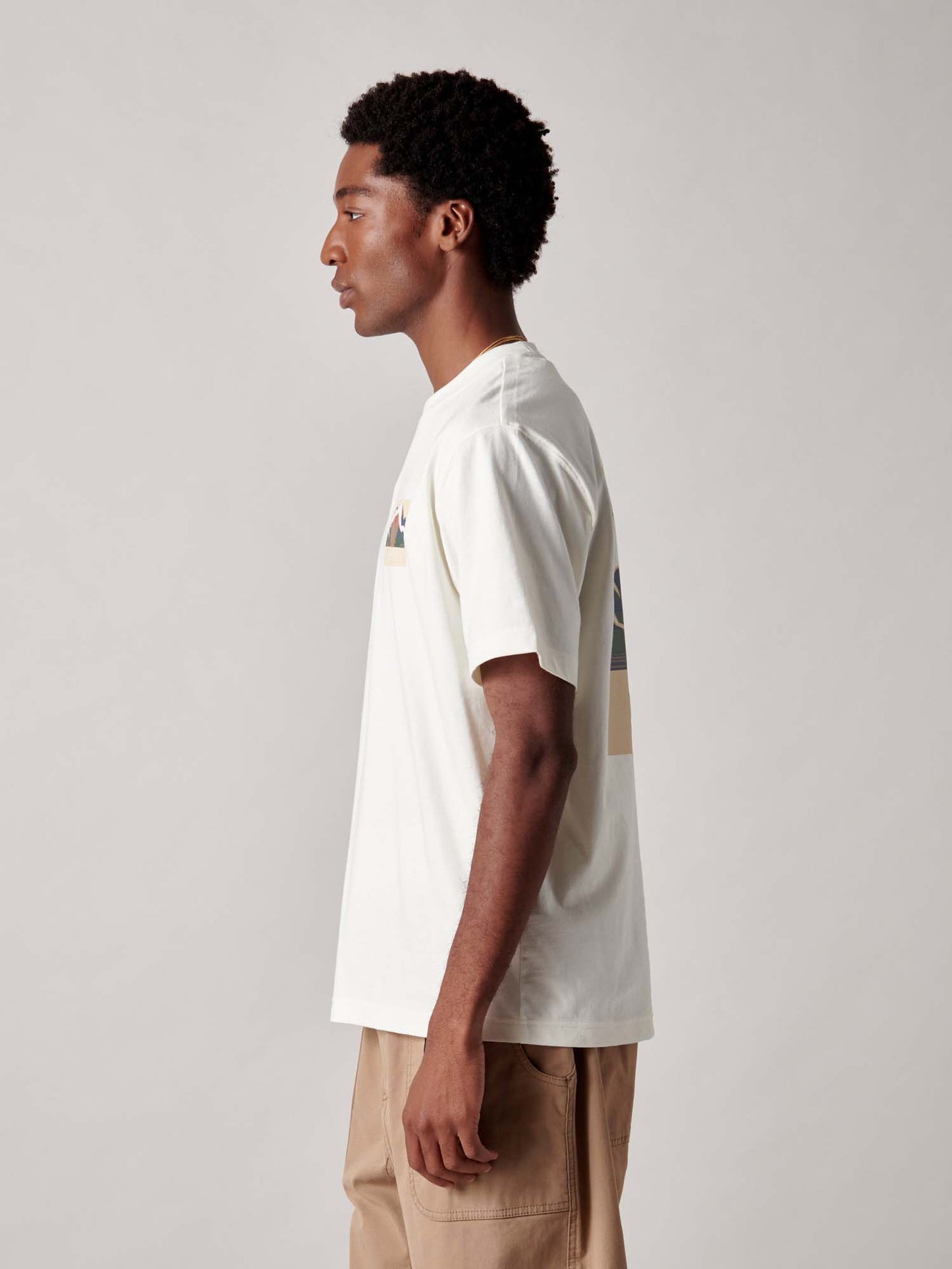 Mountain Back Forefounders T-Shirt in Vanilla Ice