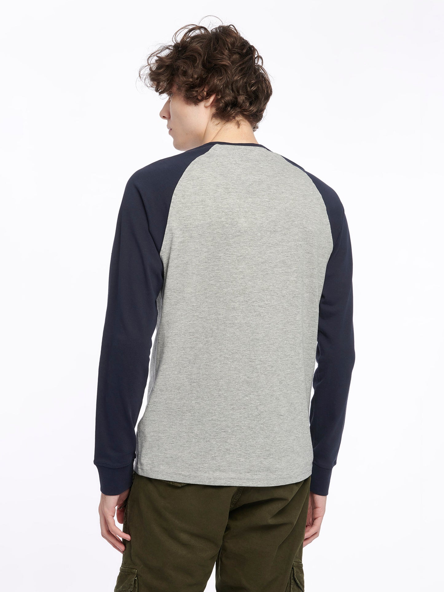 P Bear Chest Badge Raglan LS T-Shirt Vintage Grey Heather