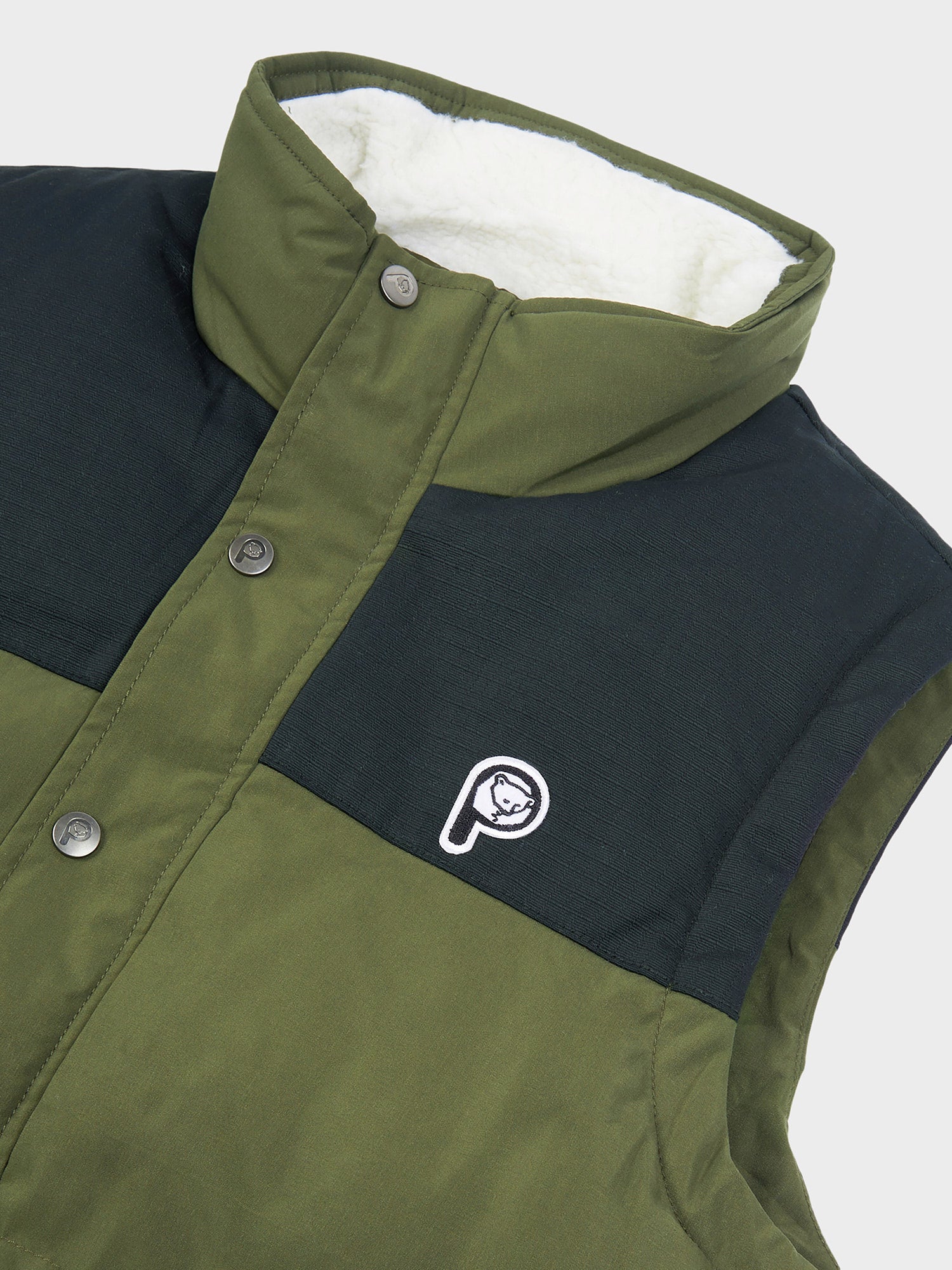 P Bear Cut + Sew Funnel Neck Puffer Vest in Forest Night