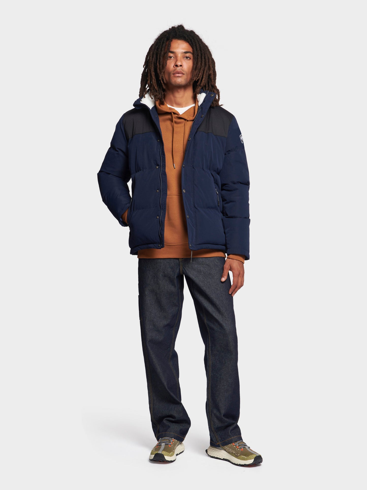 P Bear Cut + Sew Funnel Neck Puffer Jacket in Navy Blue