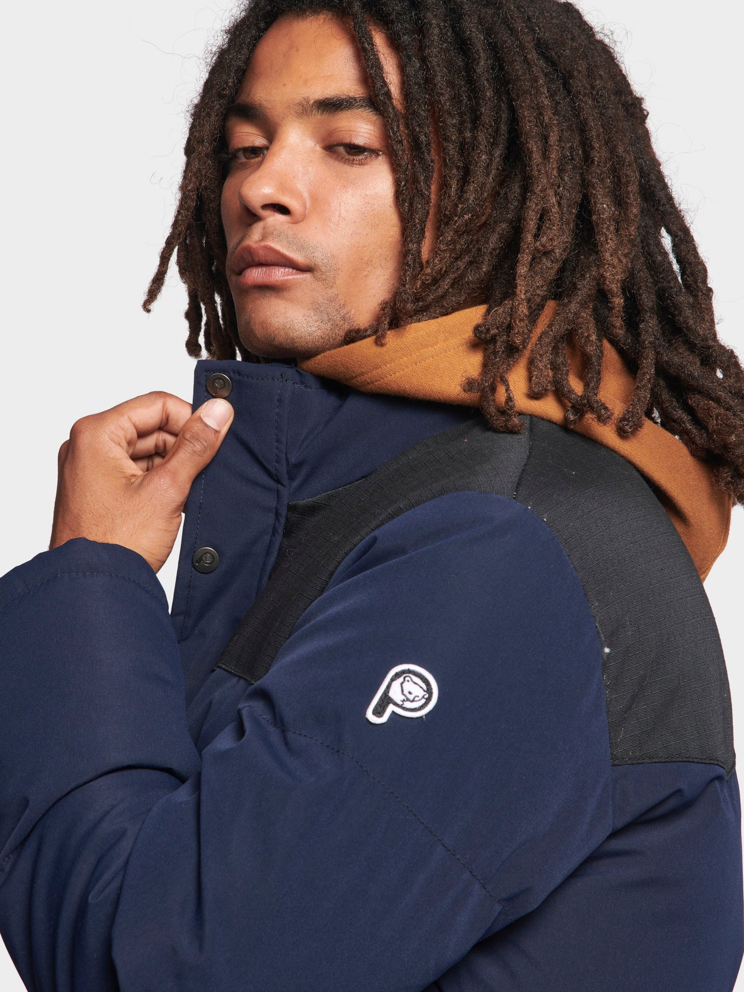 P Bear Cut + Sew Funnel Neck Puffer Jacket in Navy Blue
