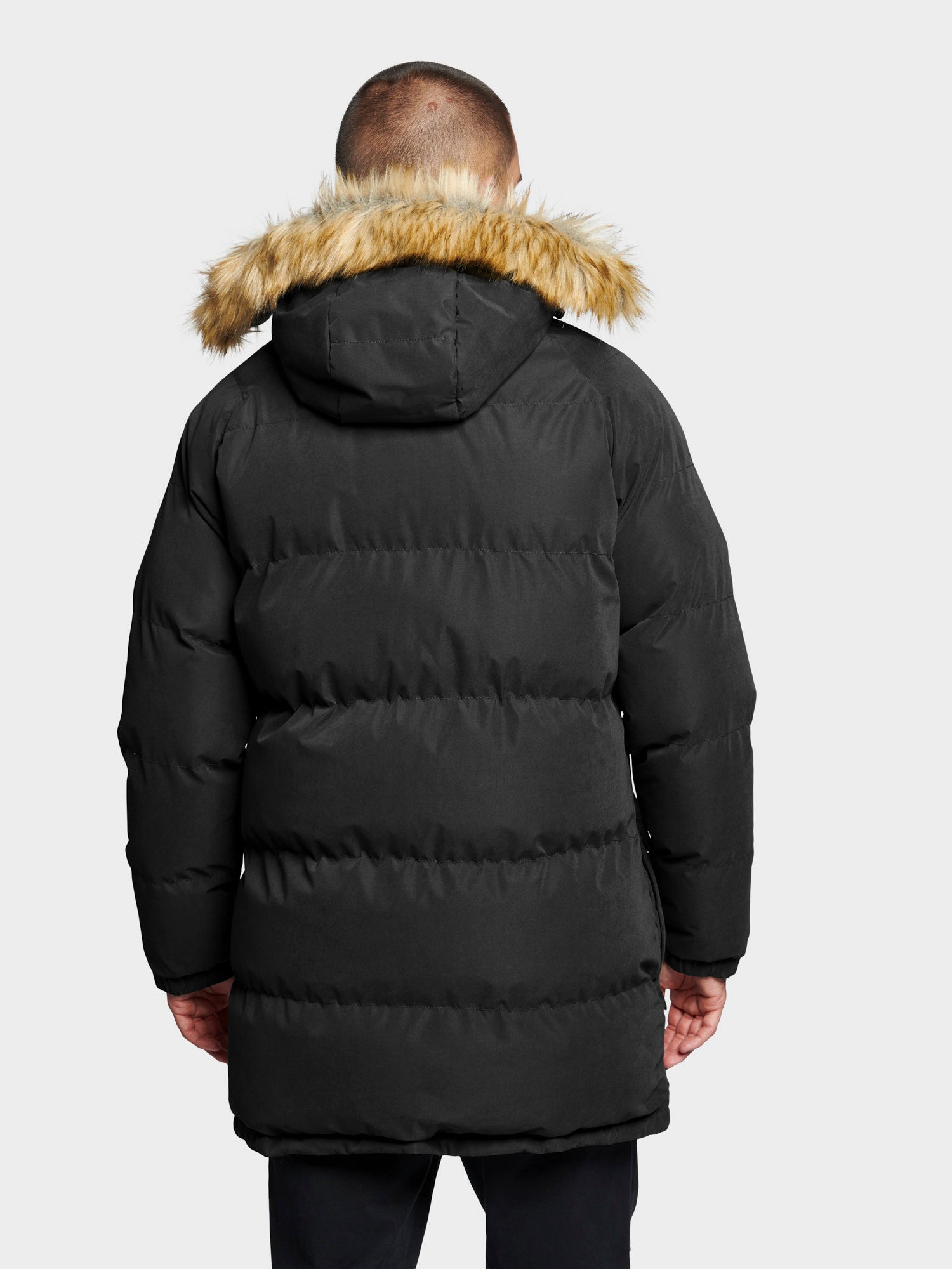 P Bear Puffer Jacket in Black Penfield