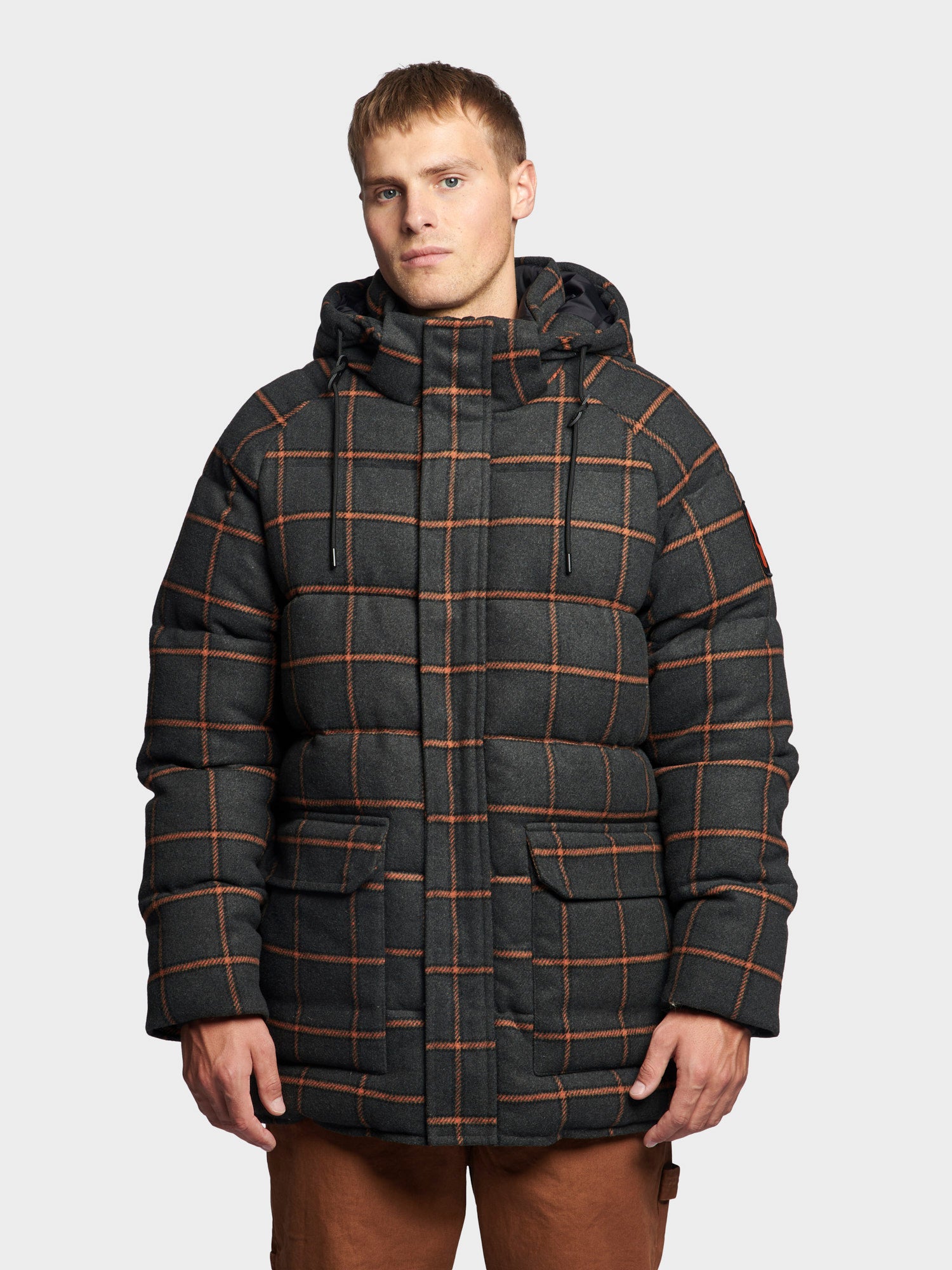 Longline Check Puffer Jacket in Ebony – Penfield - Main Image