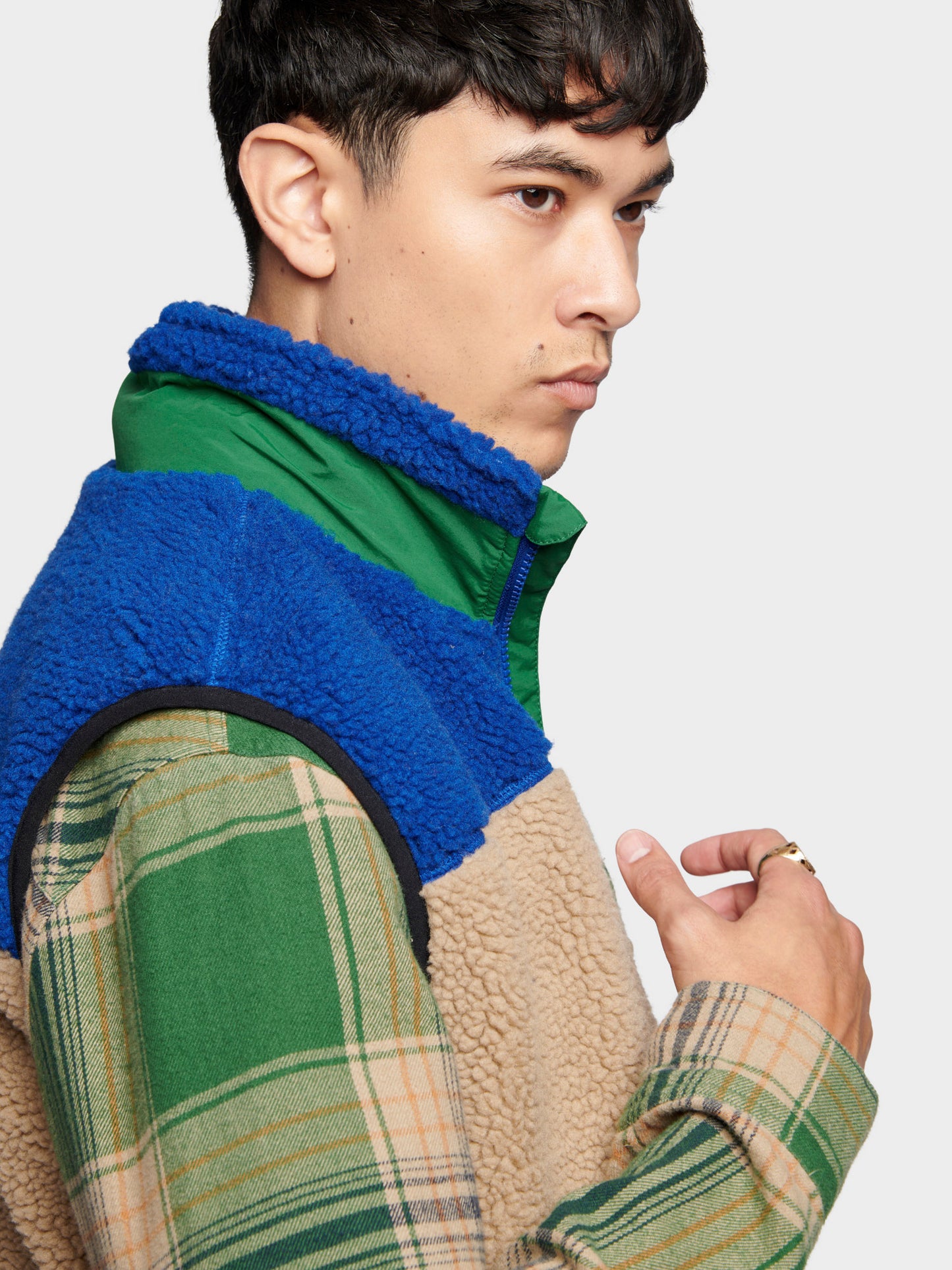 Penfield Mens Mattawa Vest in Sodalite Blue
