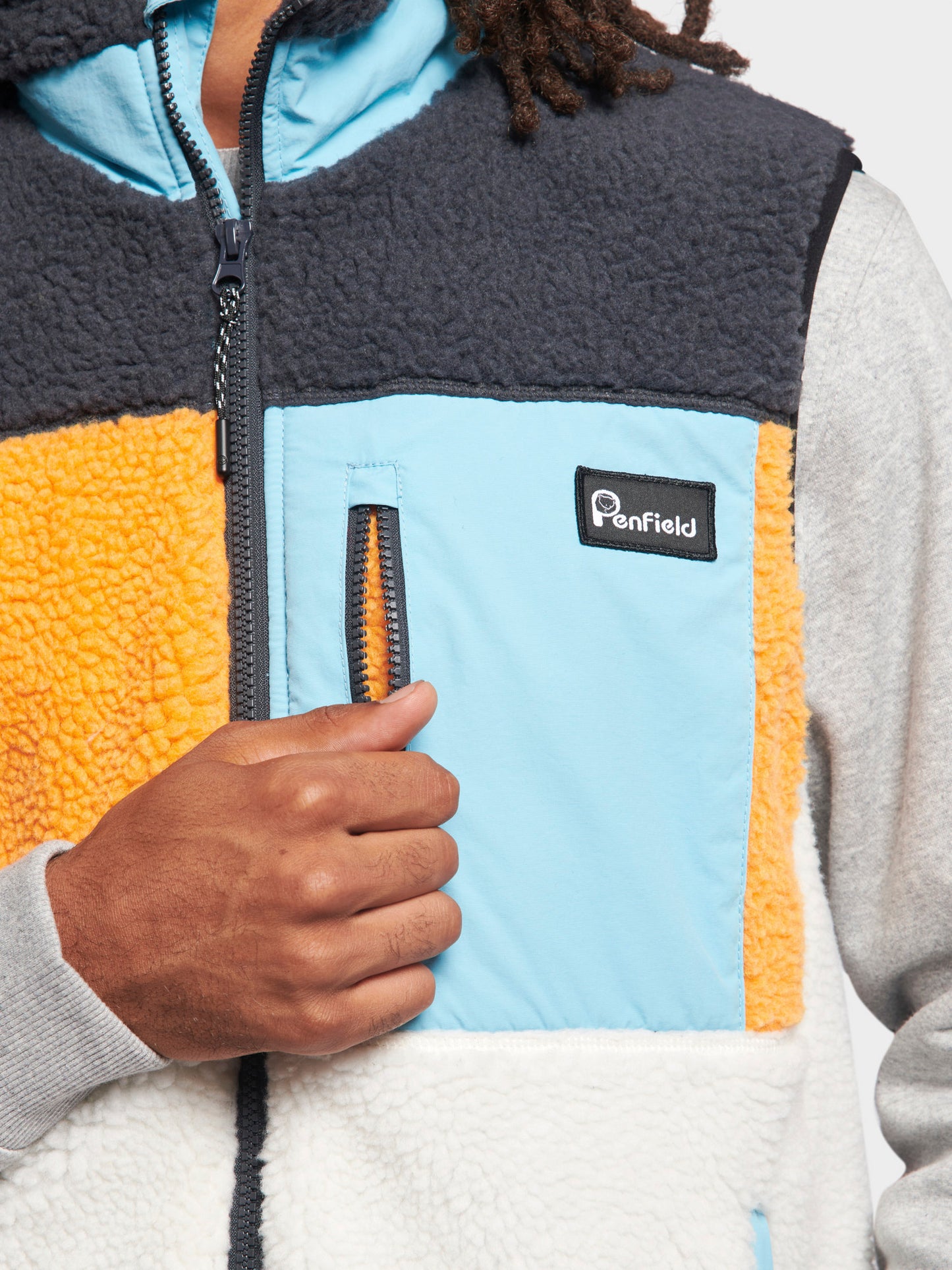 Penfield Mens Mattawa Vest in Ebony
