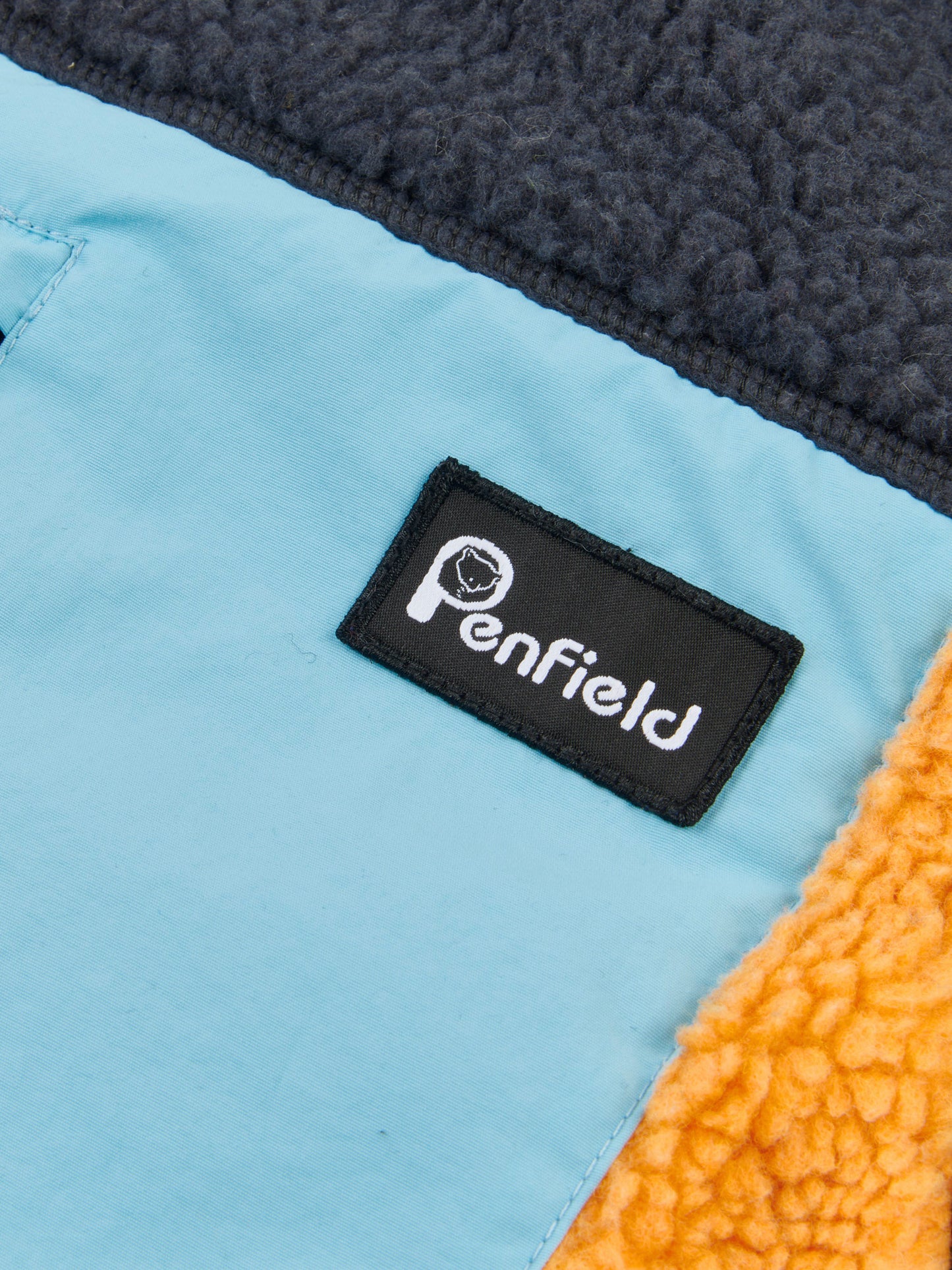 Penfield Mens Mattawa Vest in Ebony