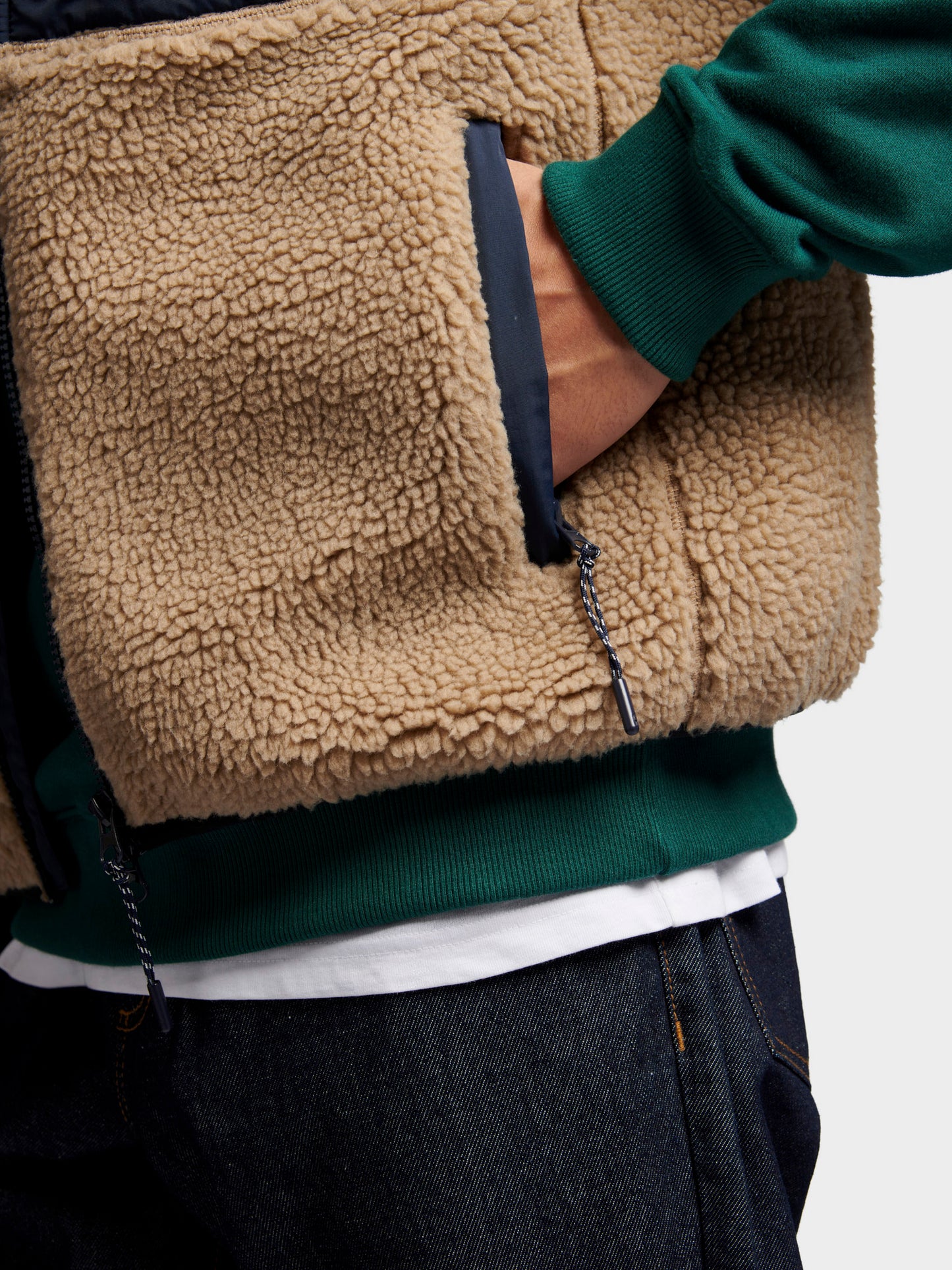 Penfield Mens Mattawa Vest in Chinchilla