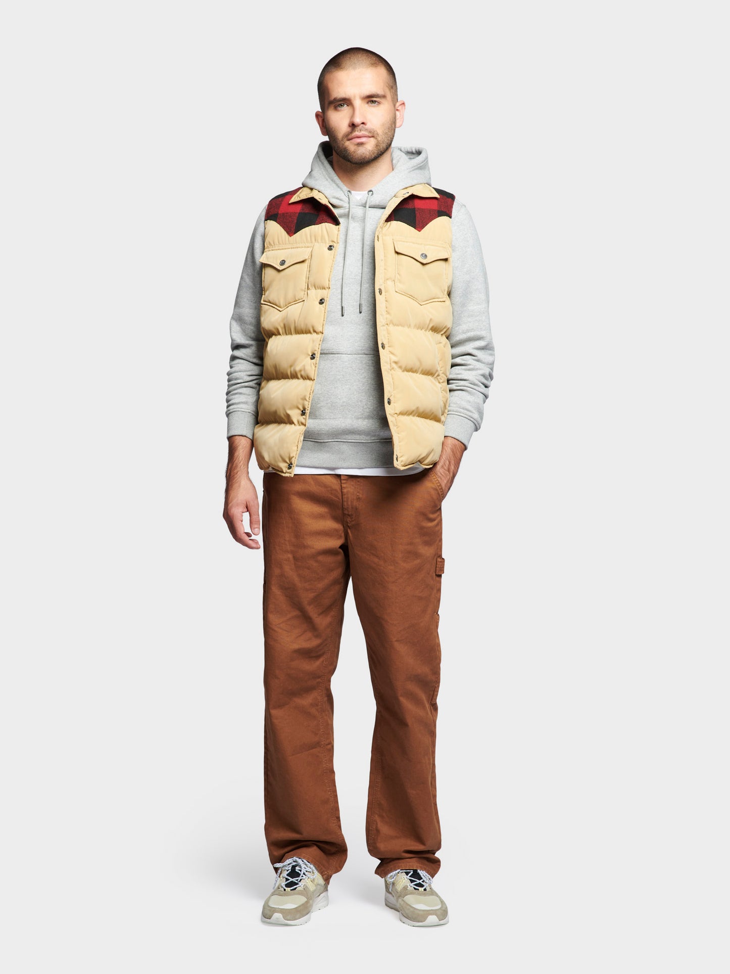 Penfield Mens Rockford Vest in Star Fish