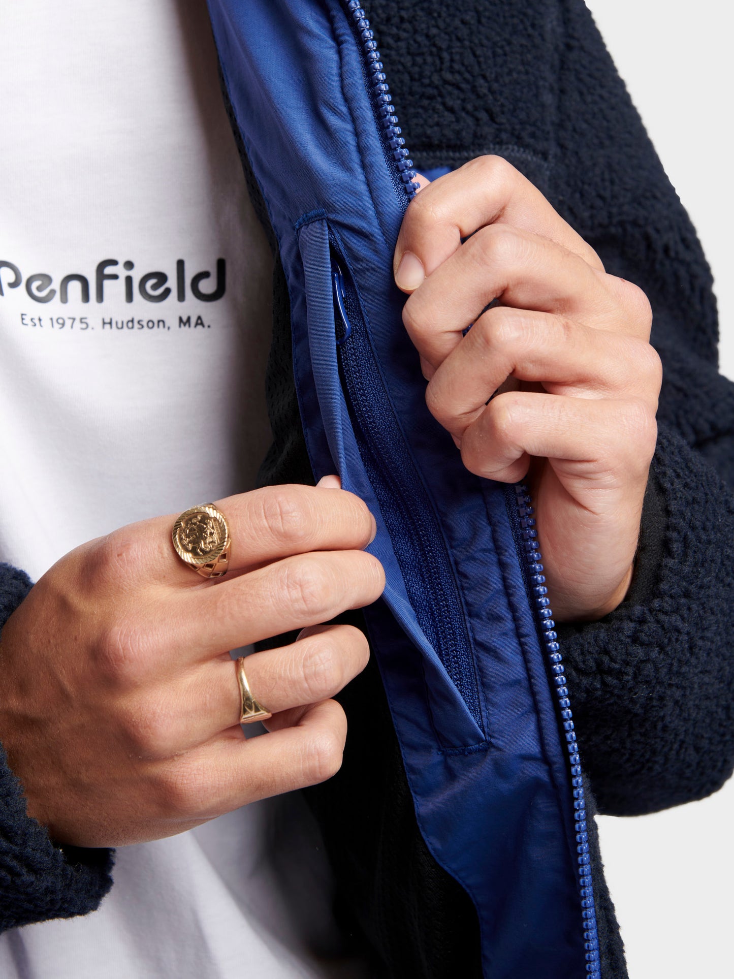 Penfield Mens Mattawa Fleece Jacket in Navy Blue