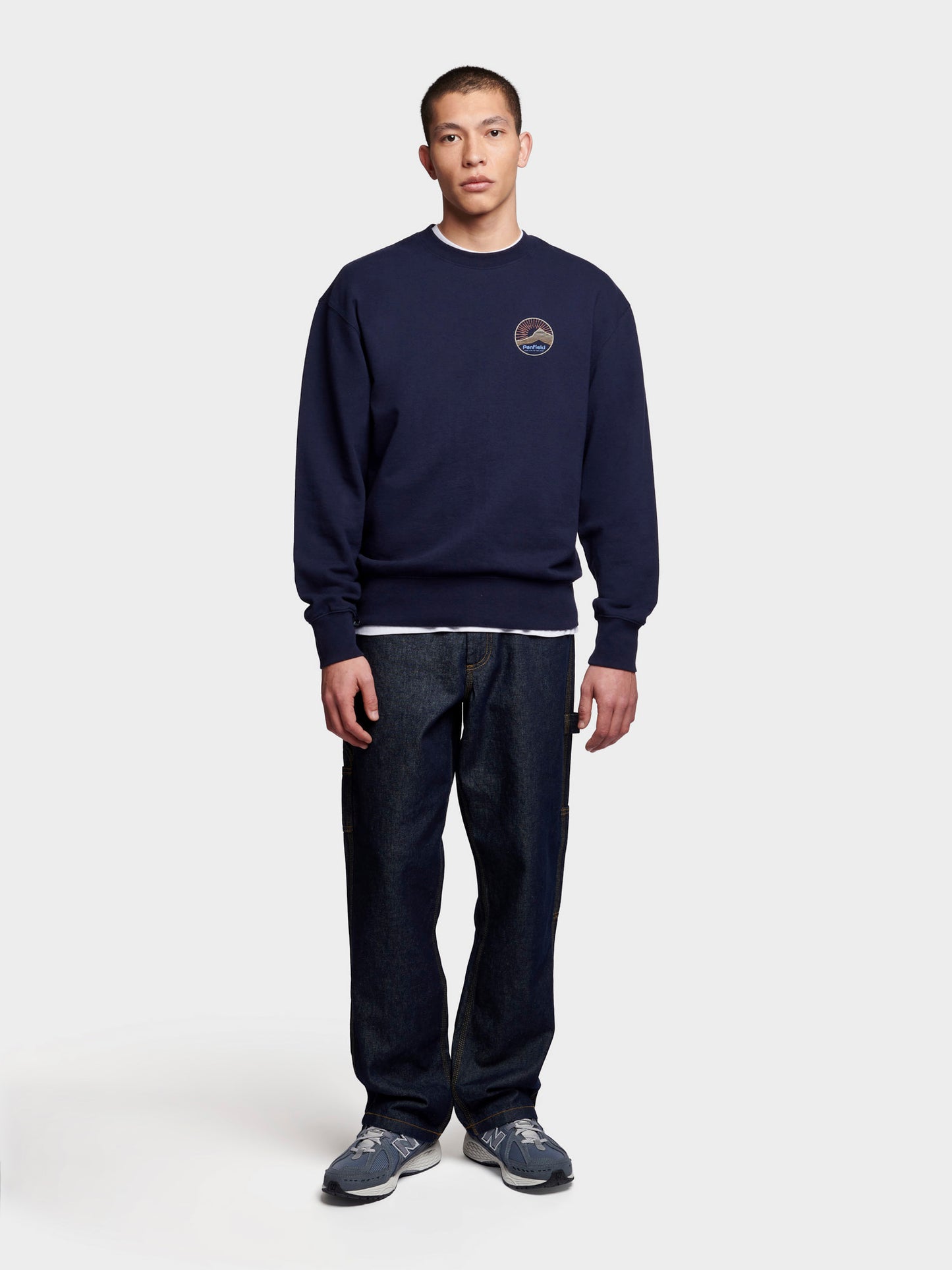 Relaxed Fit Circle Mountain Sweatshirt in Navy Blue