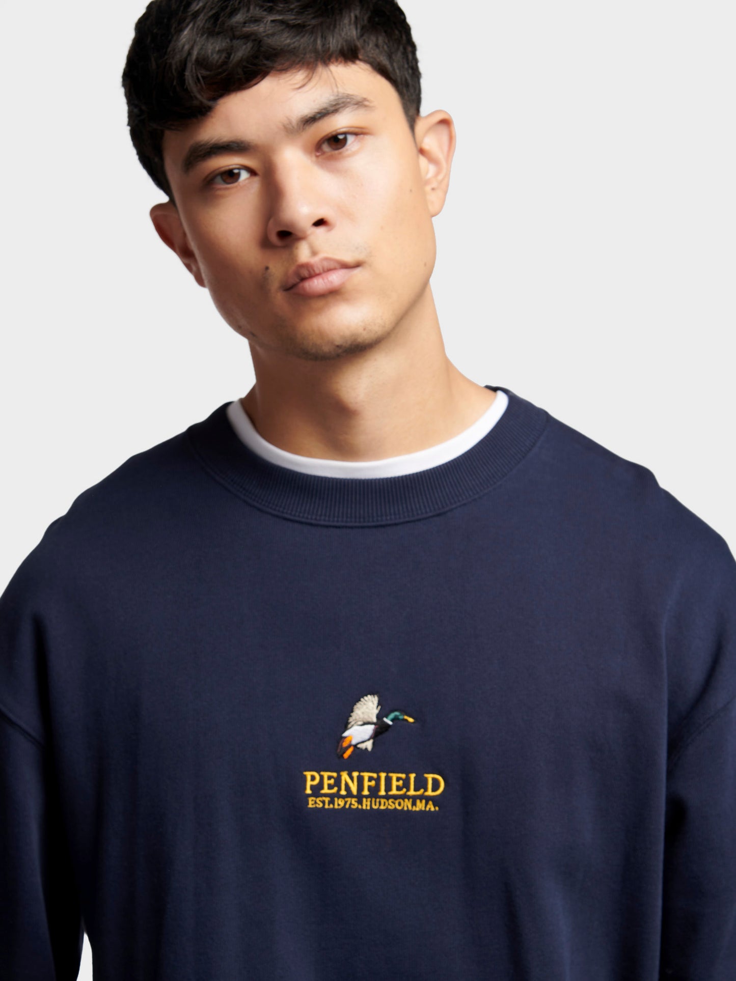 Penfield Mens Embroidered Mallard Sweatshirt in Navy Blue