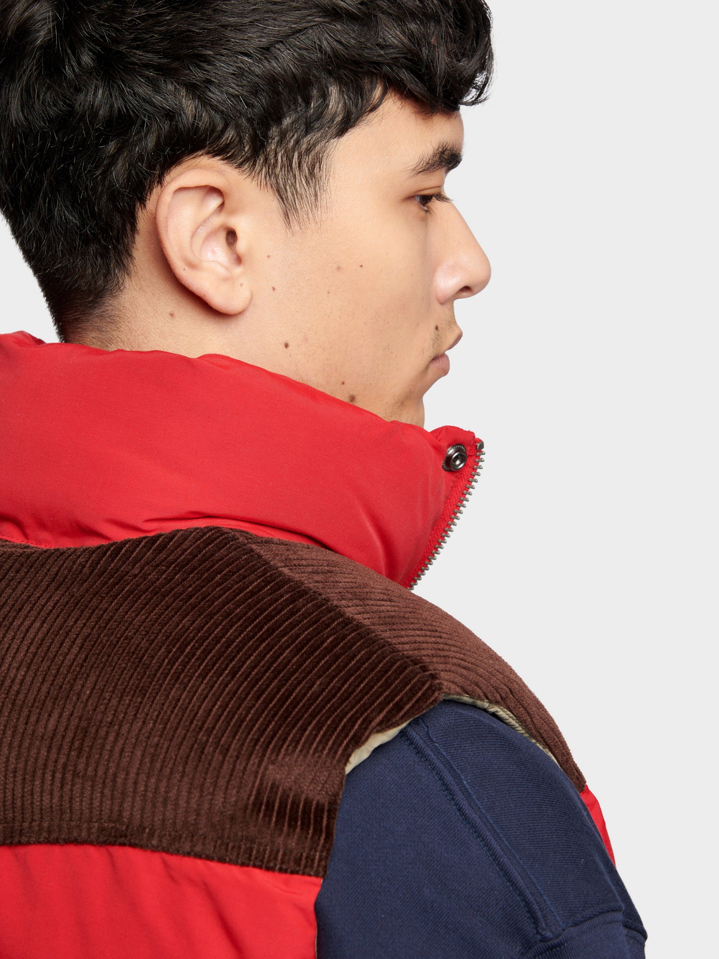 Penfield Mens Easton Gilet in Equestrian Red