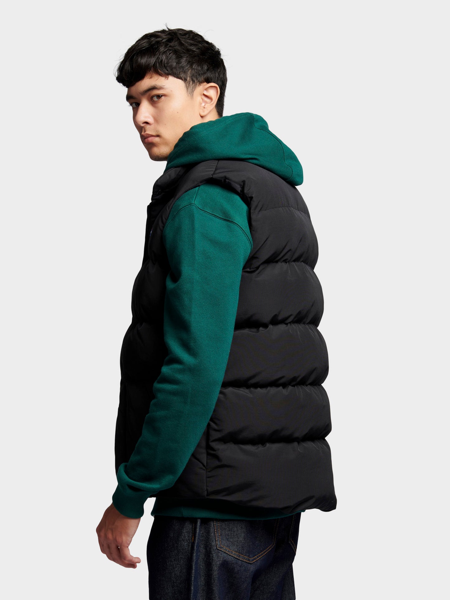 Penfield Mens Outback Vest in Black