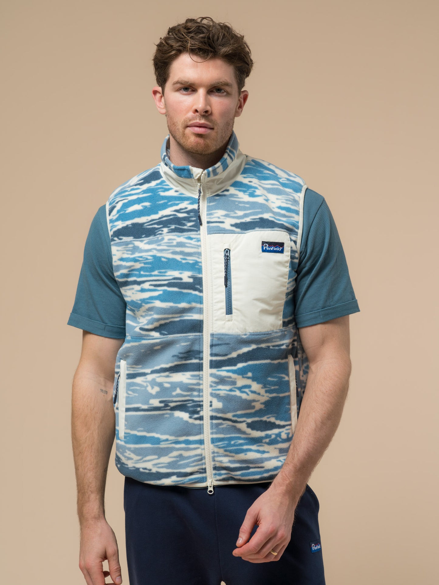 Penfield Mens Bay Jacquard Microfleece Vest in Blue Fusion