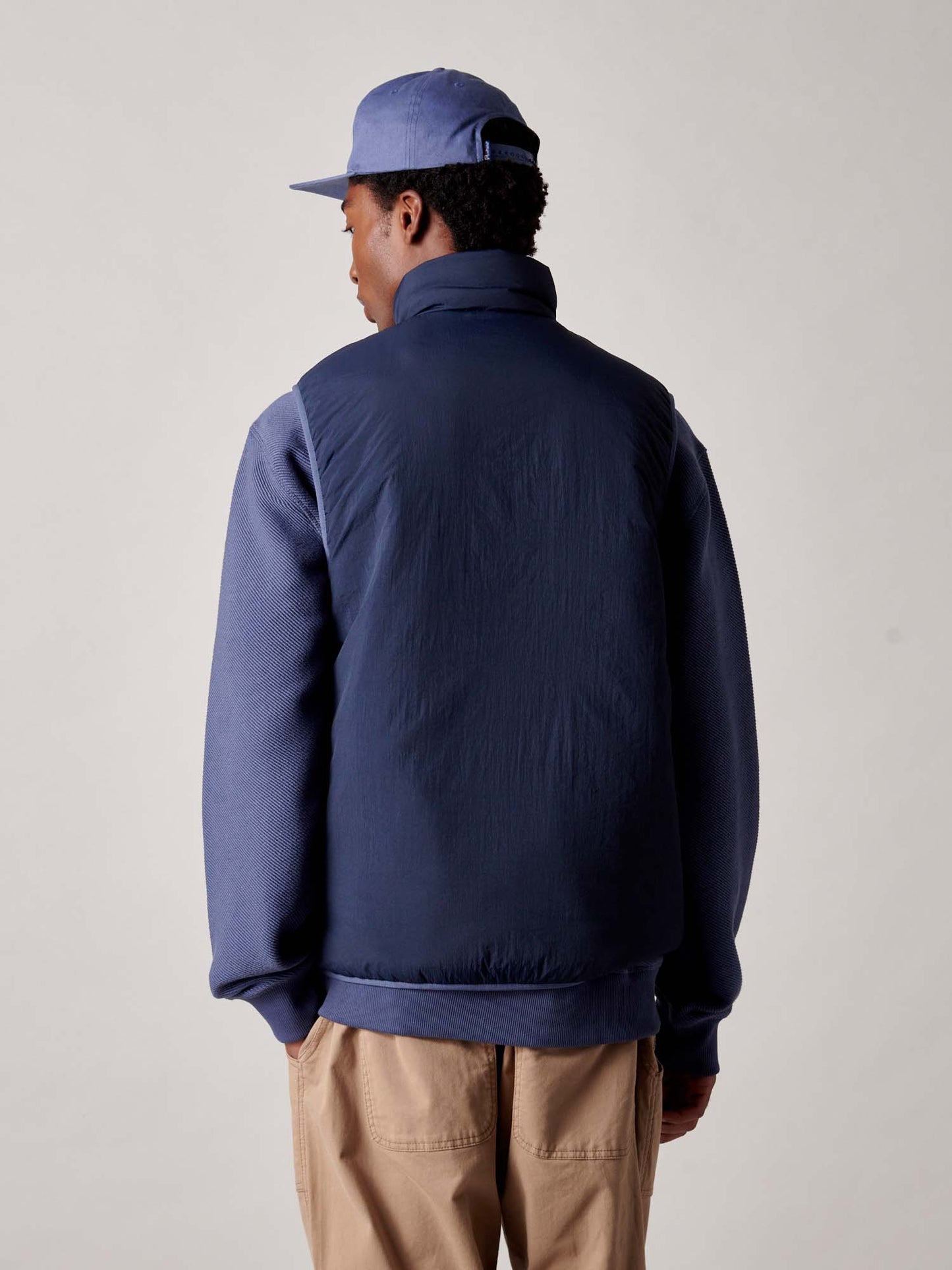 Assabet Flat Vest in Navy Blue