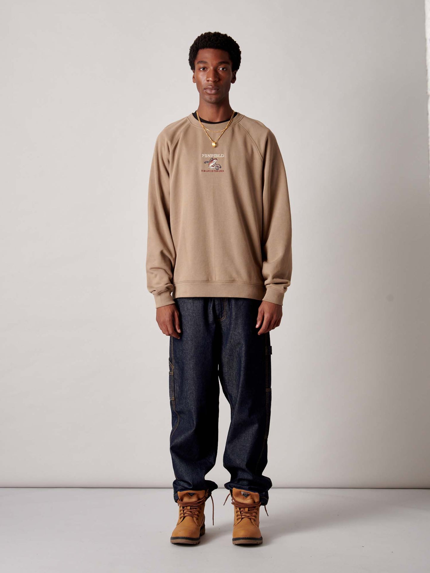 Embroidered Trout Crew in Lead Gray