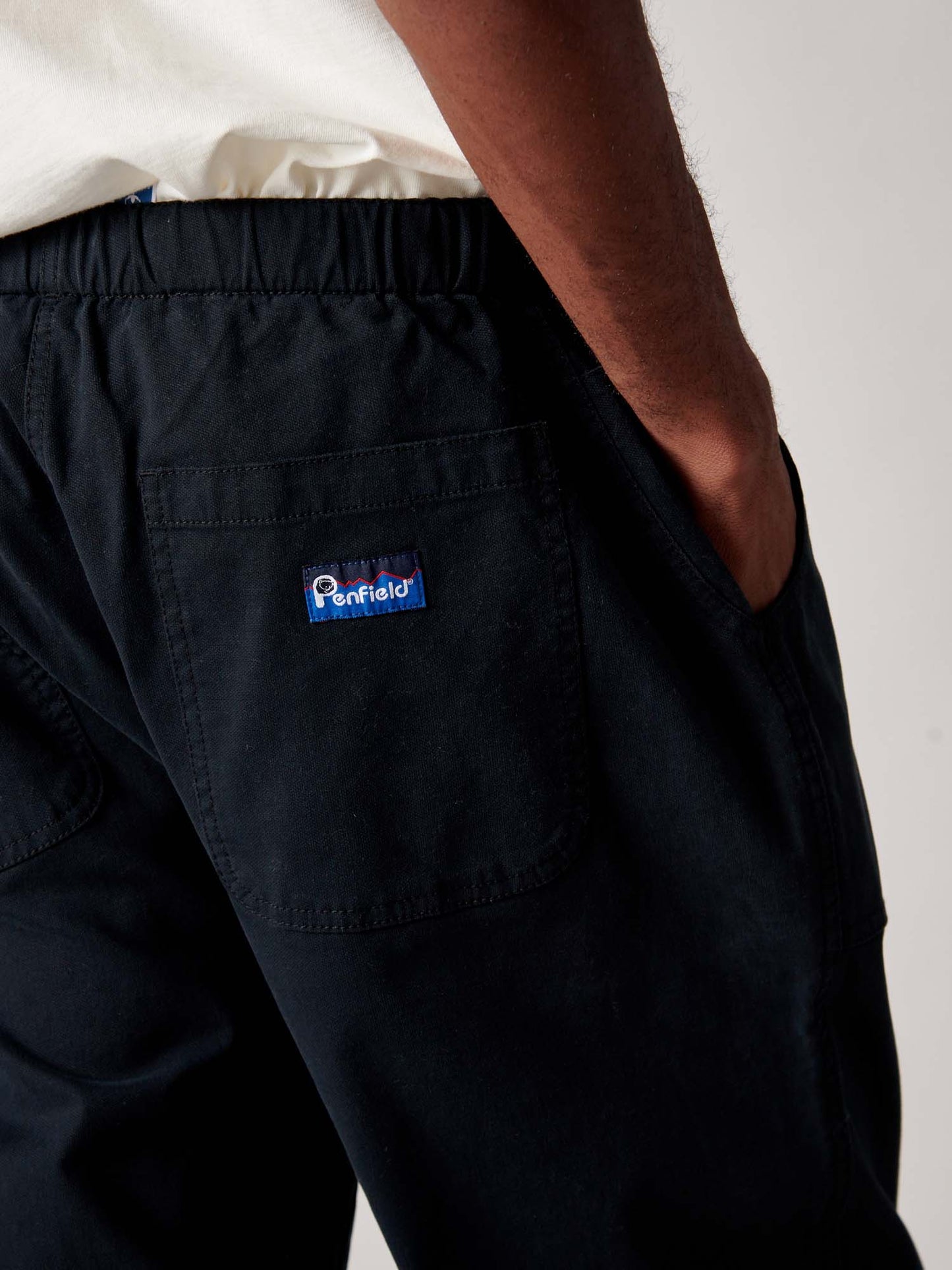 Felton Trouser in Black