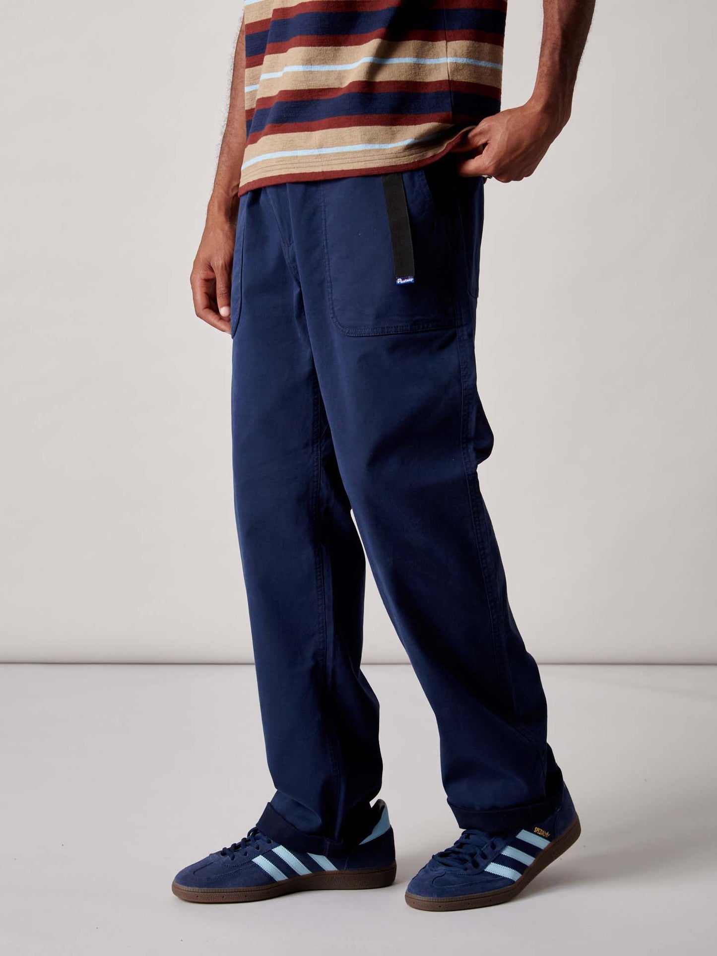 Felton Trouser in Navy Blue